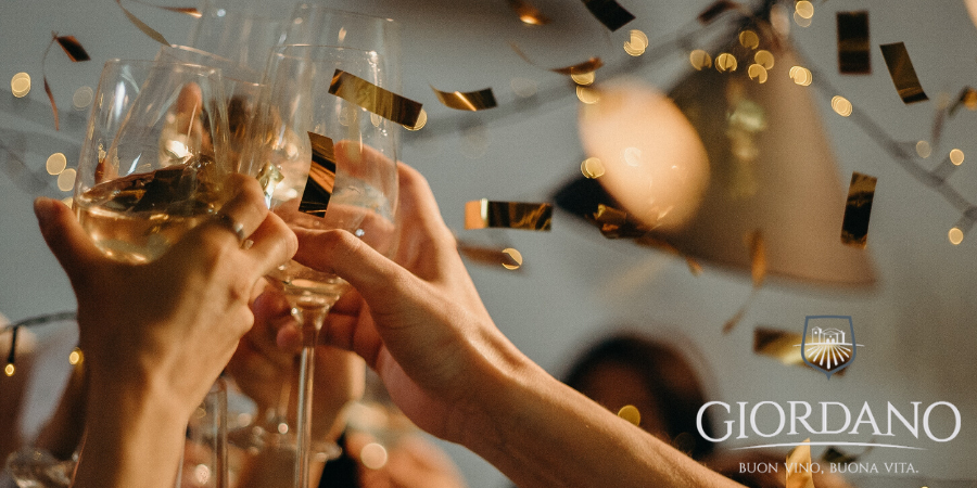 Wie man das Silvester-Festmahl überlebt (und fröhlich anstößt)