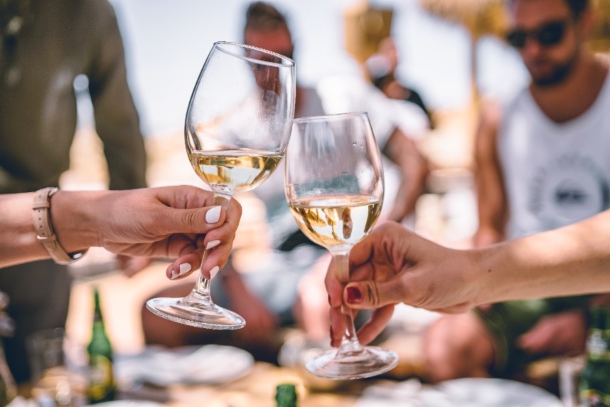 Der August in der Flasche: 5 frische Etiketten für den Urlaub Der August in der Flasche: 5 frische Etiketten für den Urlaub